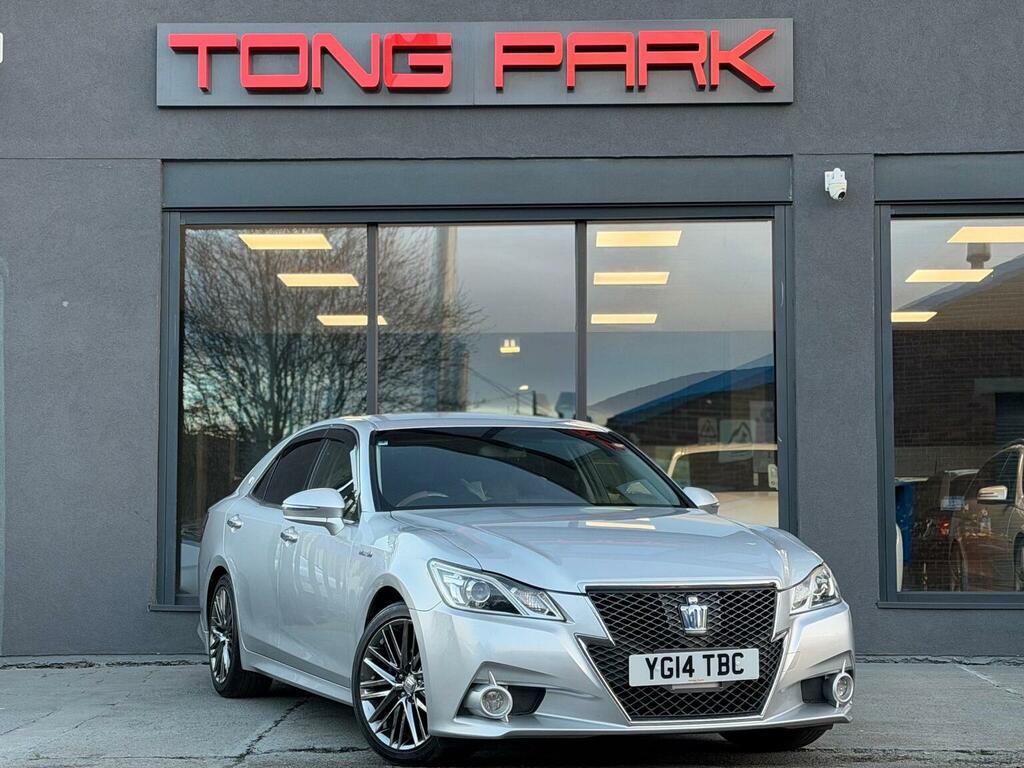 Toyota Crown Saloon 2490Cc Royal Saloon 201464 Black #1