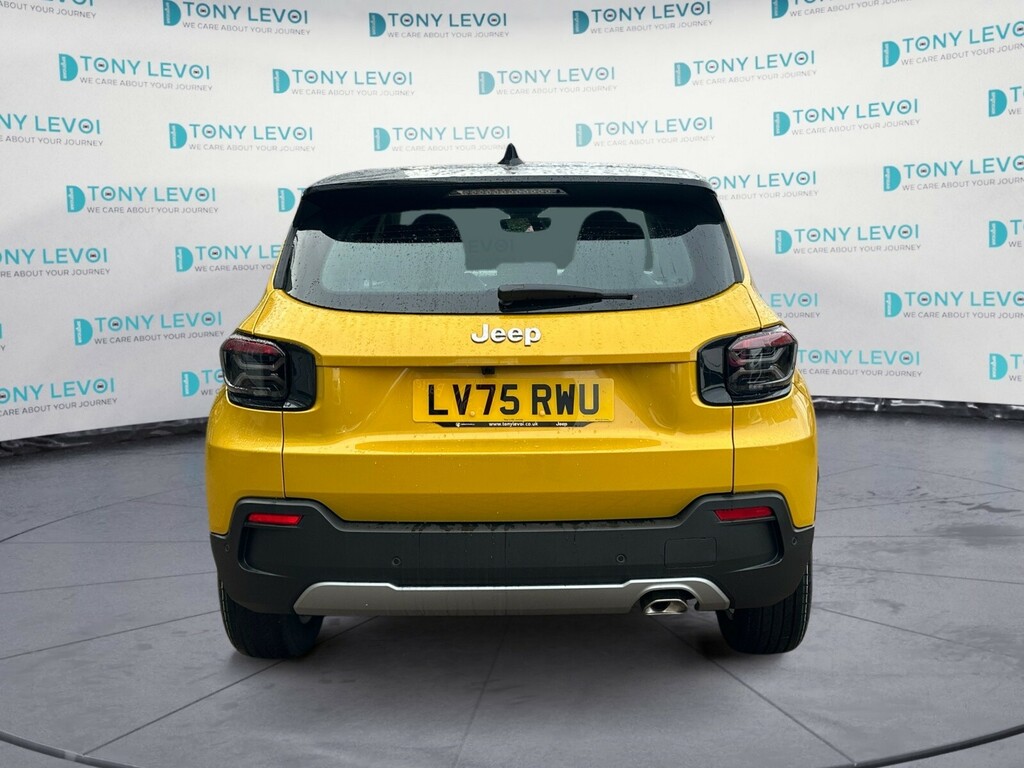 Jeep Avenger 1.2 E-hybrid Altitude Dct Yellow #4