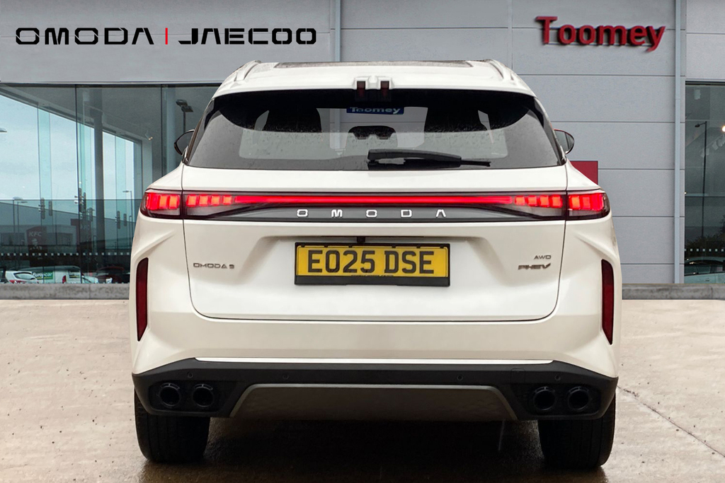 Omoda 9 1.5T Shs 34.46Kwh Noble Suv Plug In Hyb EO25DSE White #6