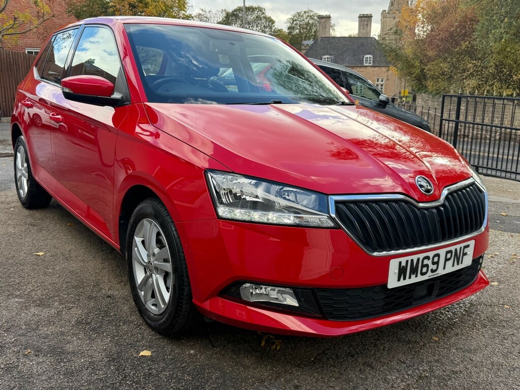 Skoda Fabia 1.0 Se Euro 6 Ss Red