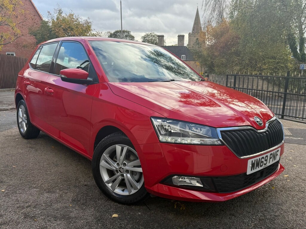 Skoda Fabia 1.0 Se Euro 6 Ss WM69PNF Red #5
