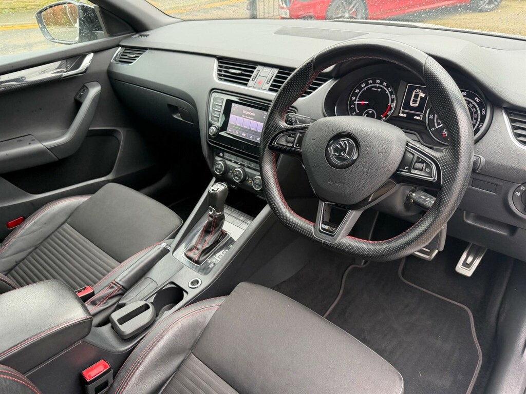 Skoda Octavia 2.0 Tdi Vrs Dsg Euro 5 Ss White #3