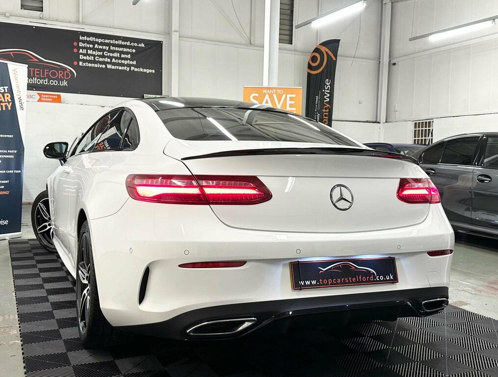 Mercedes-Benz E Class Coupe 2.0 E220d Amg Line G-tronic Euro 6 Ss BD18CPZ White #2