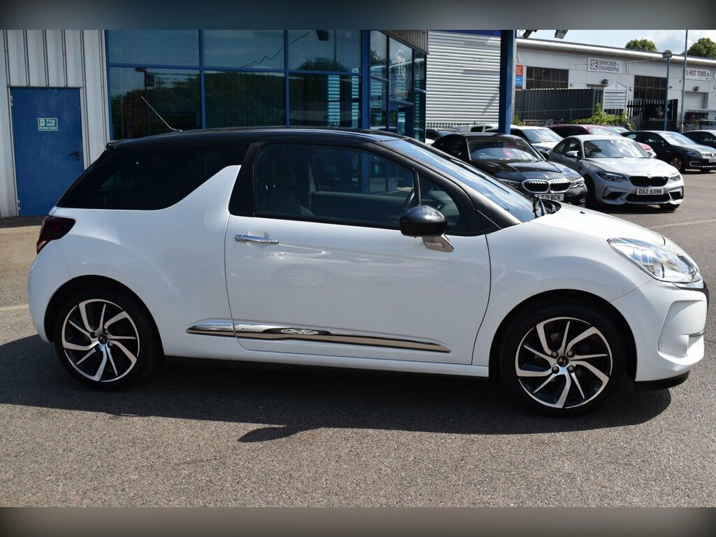 DS DS 3 1.2 Puretech Connected Chic Euro 6 White #6