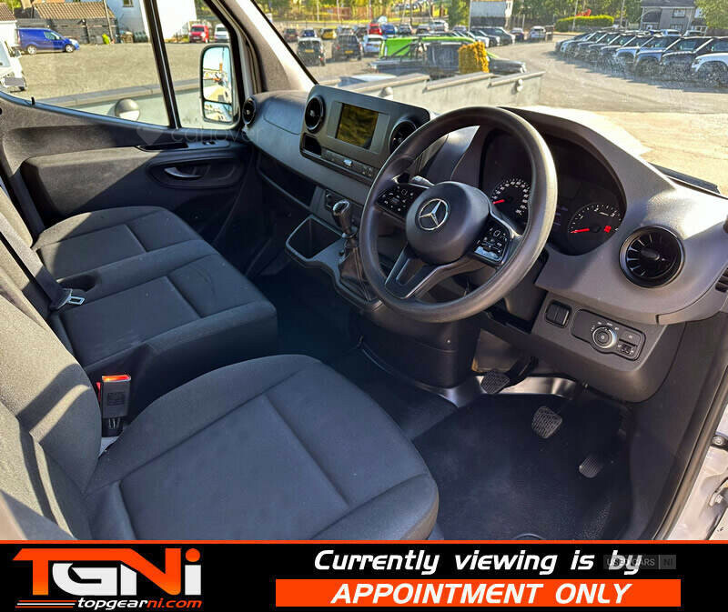 Mercedes-Benz Sprinter 3.5T H2 Van NH19NKX  #5
