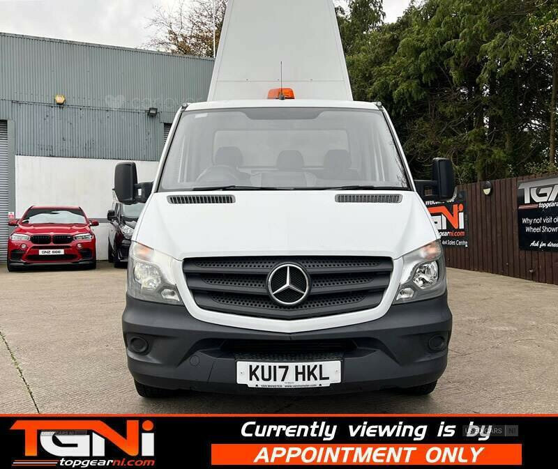 Mercedes-Benz Sprinter 3.5T Chassis Cab KU17HKL  #2