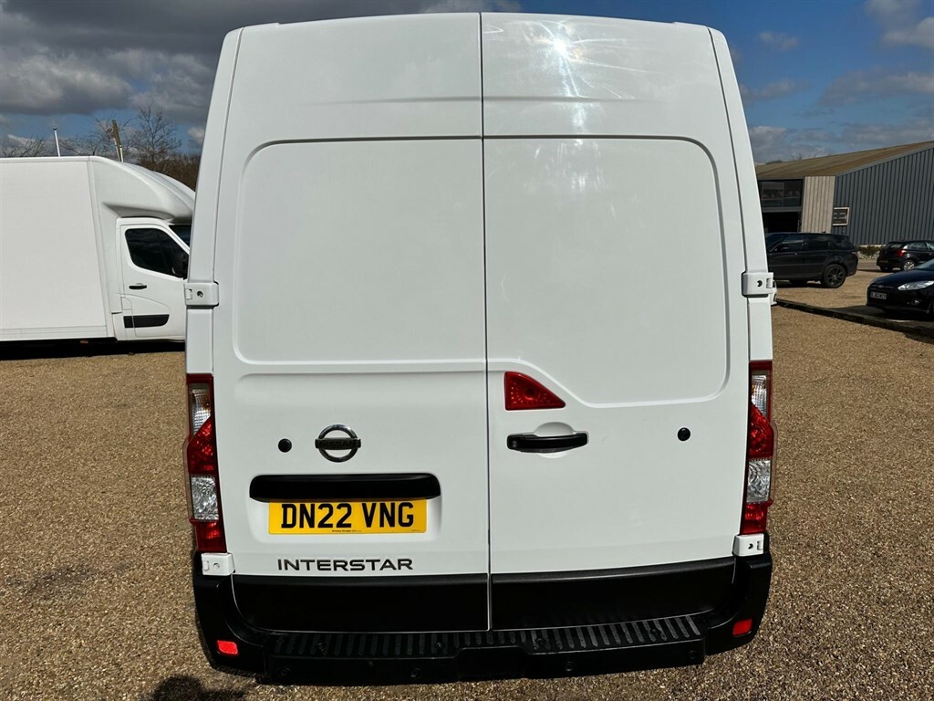 Nissan InterStar 2.3 Dci 35 Tekna Fwd L3 H2 Euro 6 White #6