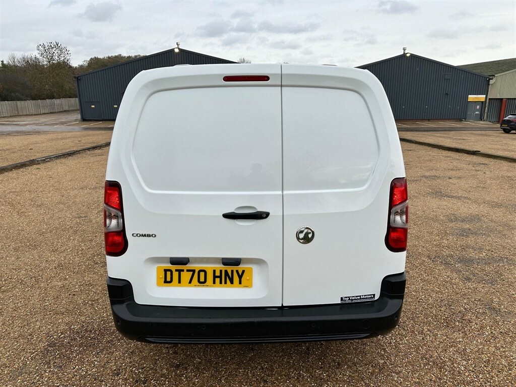 Vauxhall Combo 1.5 Turbo D 2300 Dynamic L2 H1 Euro 6 DT70HNY White #6