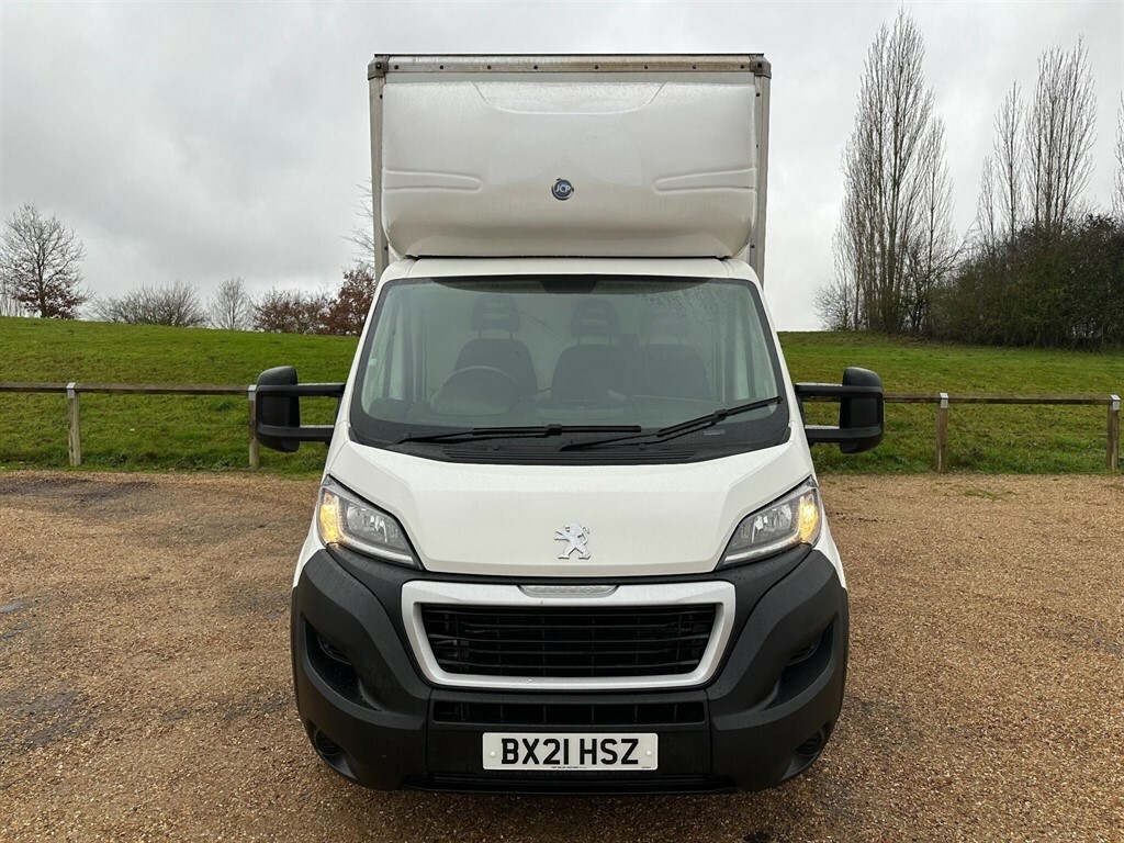 Peugeot Boxer 2.2 Bluehdi 335 Built For Business Low Floor Luton BX21HSZ White #2