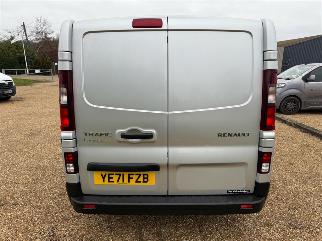 Renault Trafic 2.0 Dci Energy 28 Business Swb Standard Roof Euro YE71FZB Silver #6
