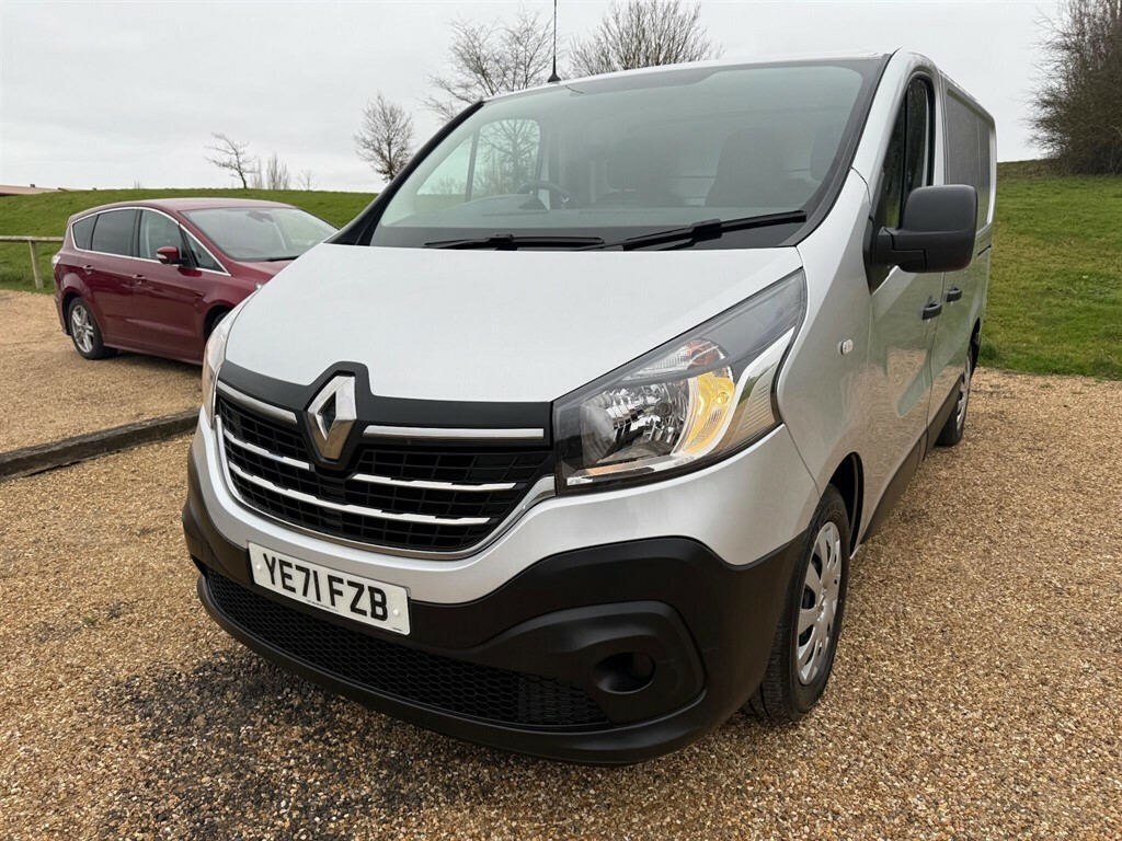 Renault Trafic 2.0 Dci Energy 28 Business Swb Standard Roof Euro YE71FZB Silver #3