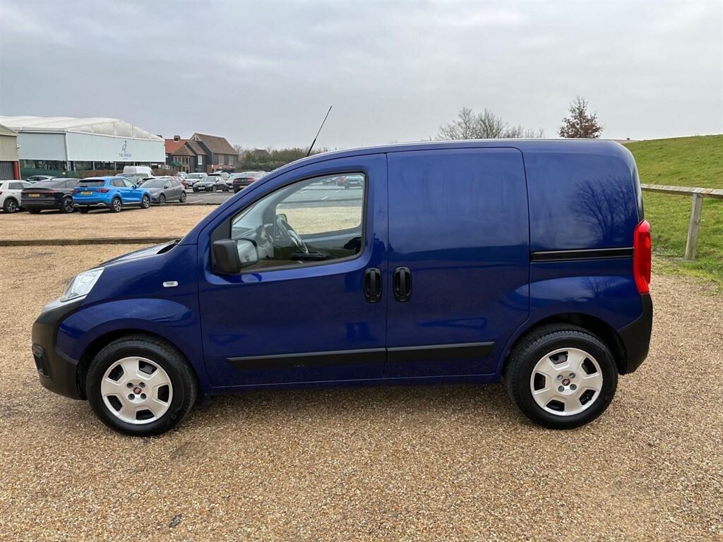 Fiat Fiorino 1.3 Multijetii Tecnico Euro 6 Ss Blue #4