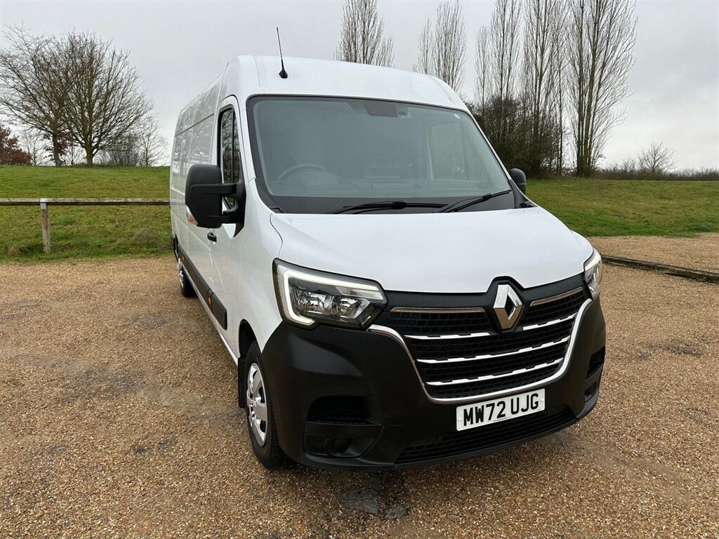 Renault Master 2.3 Dci 35 Business Fwd Lwb Medium Roof Euro 6 White