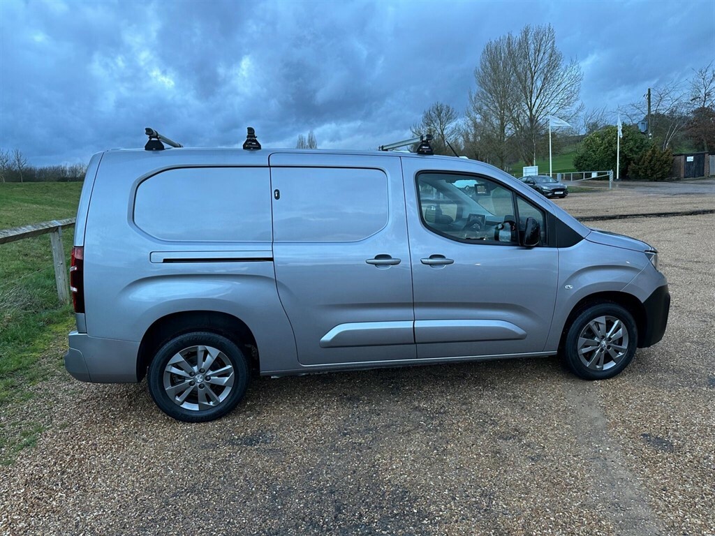Peugeot Partner 1.5 Bluehdi 950 Asphalt Premium Long Panel Van Eat Grey #6