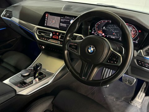 BMW 3 Series 2.0 320D M YK21JJA White #2