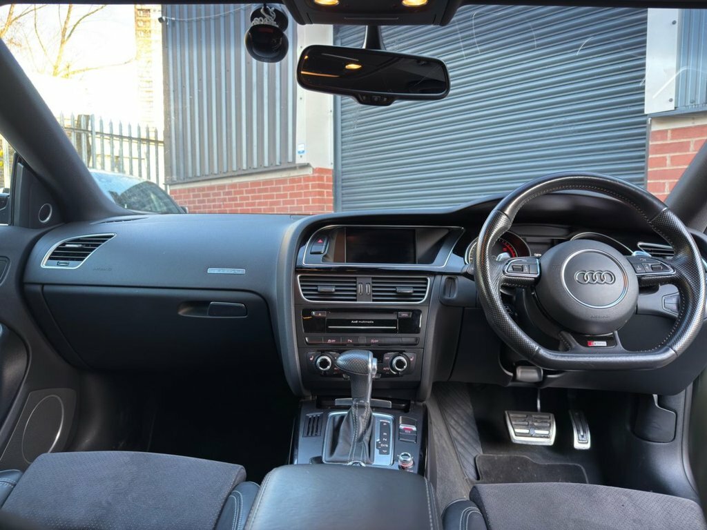 Audi A5 Diesel Black #6