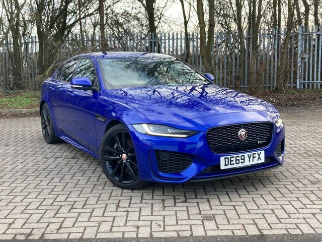 Jaguar XE 2.0 R-dynamic Se 247 Bhp Blue