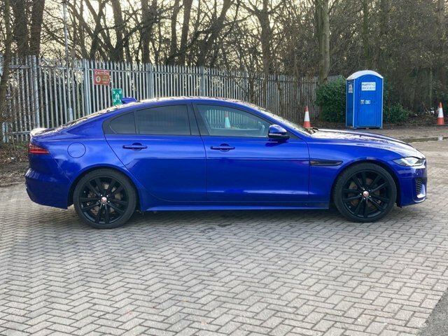 Jaguar XE 2.0 R-dynamic Se 247 Bhp DE69YFX Blue #3