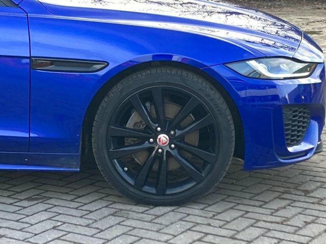 Jaguar XE 2.0 R-dynamic Se 247 Bhp DE69YFX Blue #5