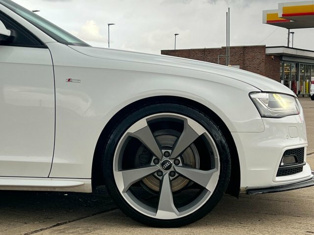 Audi A4 1.8 Tfsi Black Edition S S 118 Bhp White #5