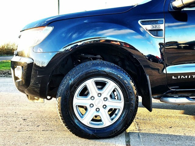 Ford Ranger 3.2 Limited 4X4 Dcb Tdci 197 Bhp Black #3