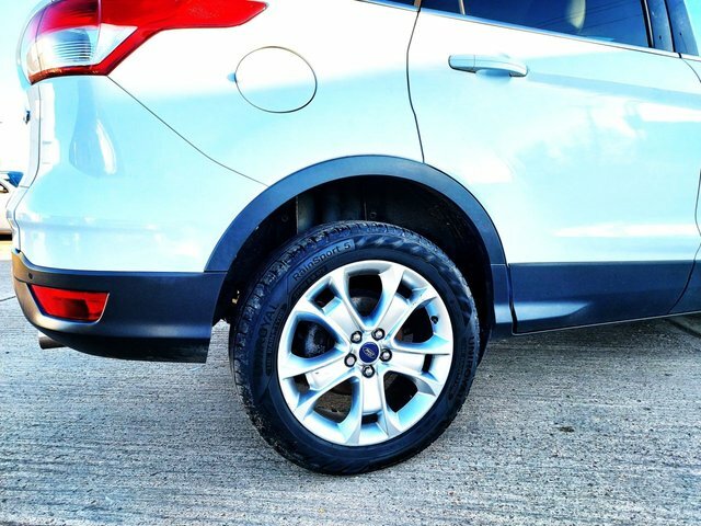 Ford Kuga 2.0 Titanium Tdci 160 Bhp EU13NTE White #6