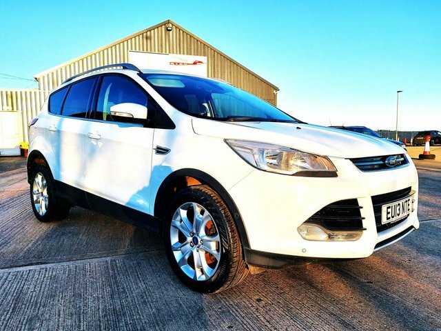 Ford Kuga 2.0 Titanium Tdci 160 Bhp EU13NTE White #3