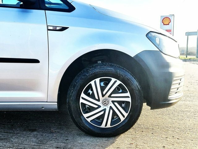 Volkswagen Caddy 1.6 C20 Tdi Startline 101 Bhp BV65HKF Silver #5