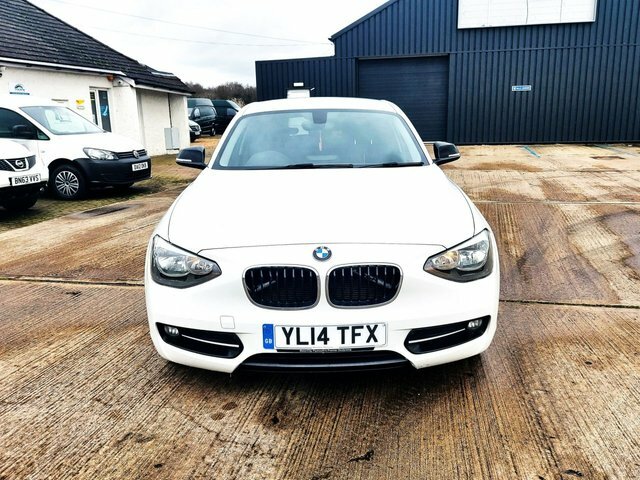 BMW 1 Series 2.0 116D Sport 114 Bhp YL14TFX White #2