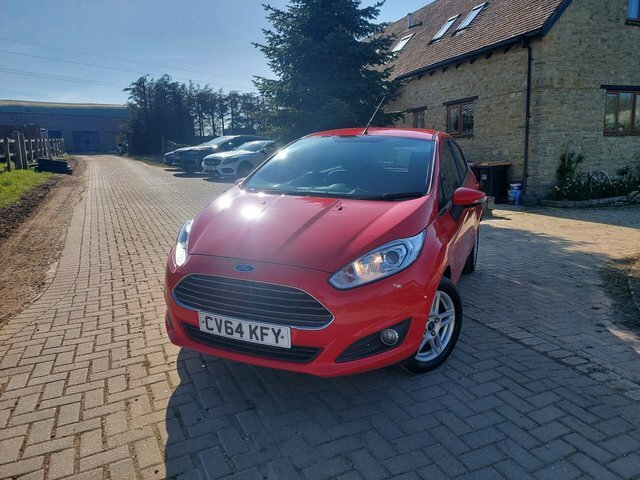 Ford Fiesta 1.25 Zetec Hatchback Euro 5 82 Red