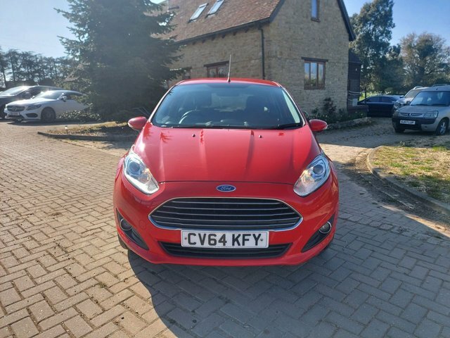 Ford Fiesta 1.25 Zetec Hatchback Euro 5 82 CV64KFY Red #2
