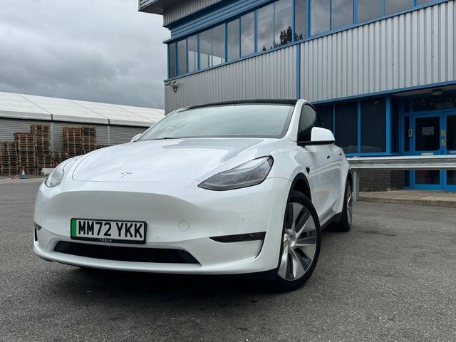 Tesla Model Y Dual Motor Long Range Suv 4Wde MM72YKK White #2