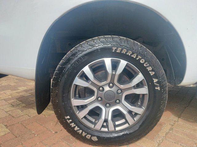 Ford Ranger 3.2 Tdci Wildtrak Pickup Double Cab Aut ME19SKZ White #6