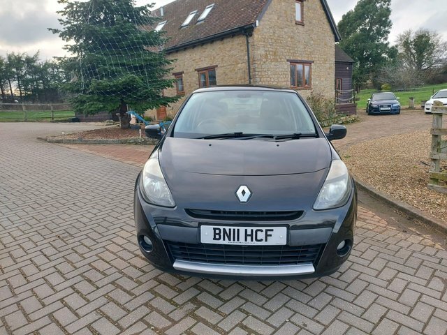 Renault Clio 1.2 Dynamique Tomtom Hatchback E Black #2