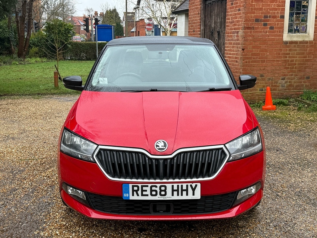 Skoda Fabia 1.0 Colour Edition Hatchback Eur RE68HHY Red #4