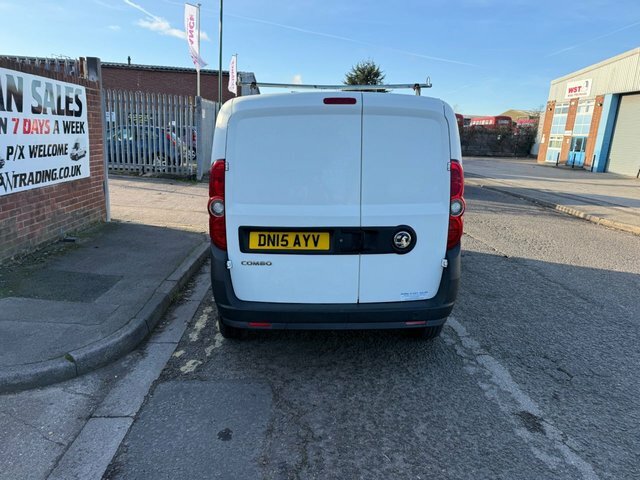 Vauxhall Combo 2015 1.3 Cdti 2000 16V Panel Van White #2