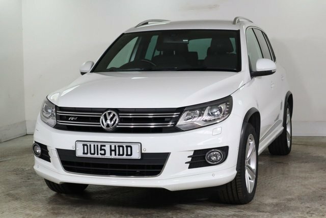 Volkswagen Tiguan 2.0 Tdi Bluemotion Tech R-line Suv Dsg DU15HDD White #3