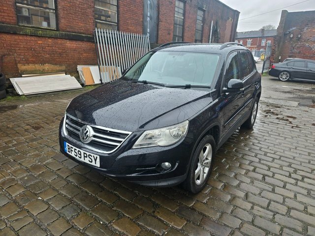 Volkswagen Tiguan 2.0 Tdi Escape Suv 4Wd Euro 5 1 BF59PSY Black #3