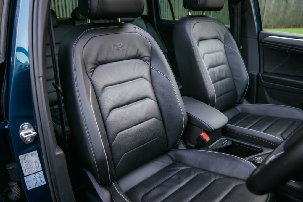 Volkswagen Tiguan 2L R-line KP21YBN Blue #4