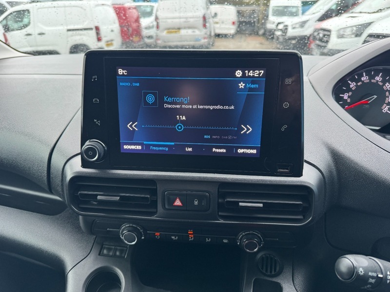 Peugeot Partner Bluehdi Professional Premium Plus MW72FMP White #3