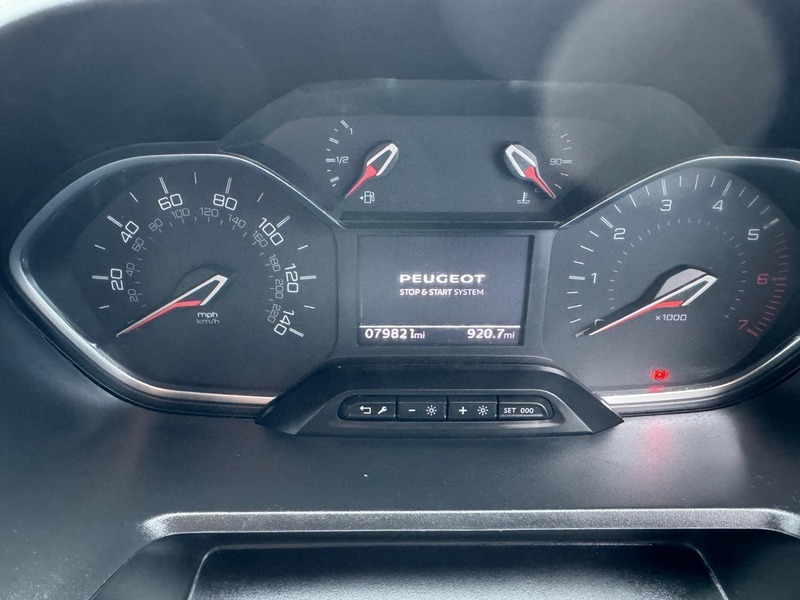 Peugeot Partner Bluehdi Professional Premium Plus MW72FMP White #5
