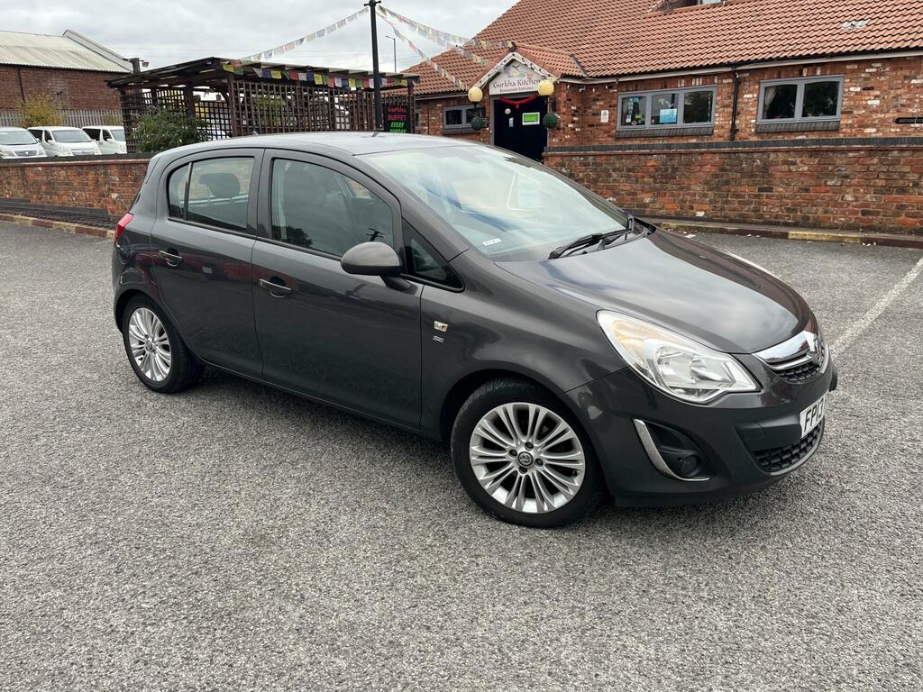 Vauxhall Corsa 1.4 16V Se Hatchback FP13HVA Grey #2