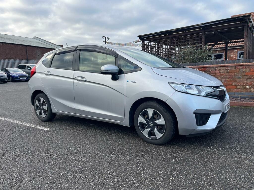 Honda Fit Hybird KX66HCK Silver #6