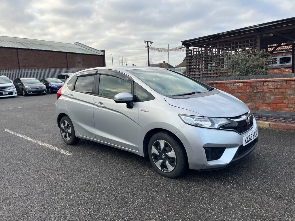 Honda Fit Hybird KX66HCK Silver #2