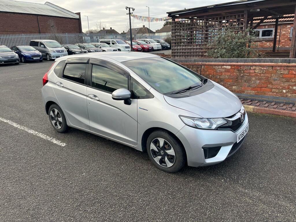 Honda Fit Hybird KX66HCK Silver #4