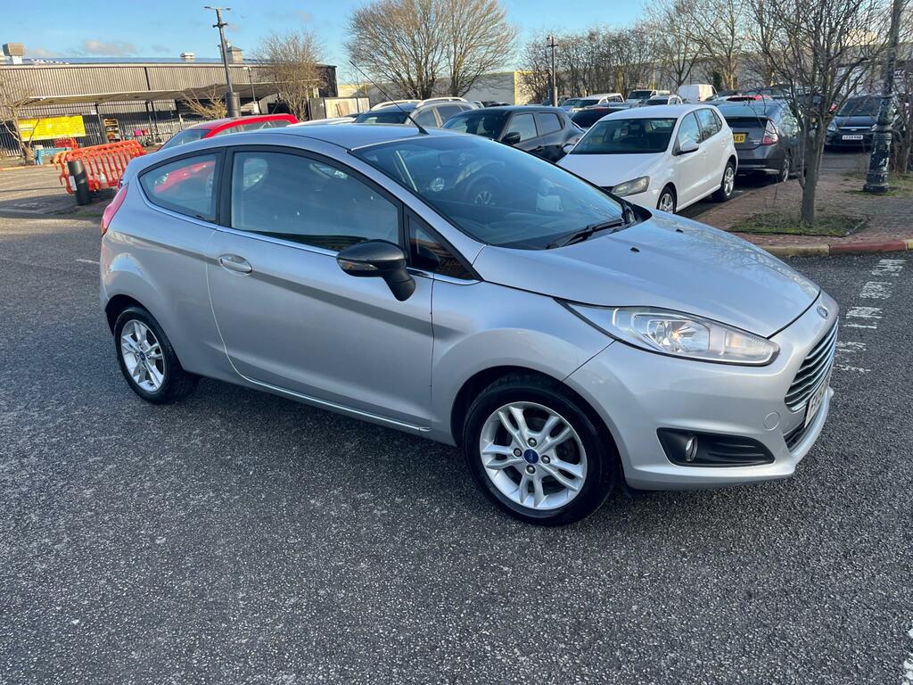 Ford Fiesta 1.25 Zetec Hatchback FY15DXE Silver #5
