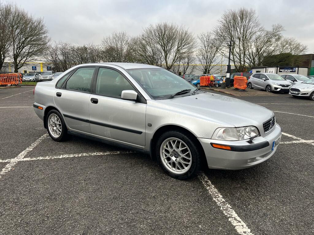 Volvo S40 2.0 S Saloon Silver #2