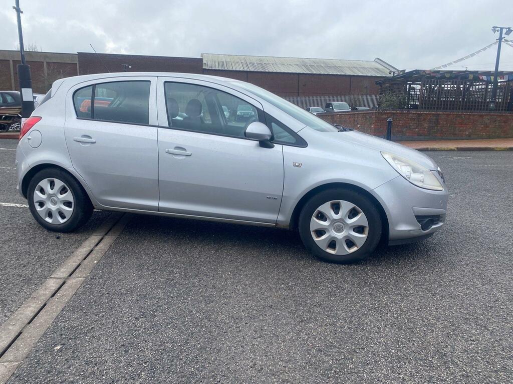 Vauxhall Corsa 1.4I 16V Club Hatchback YB08FDE Silver #4