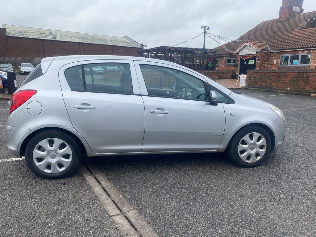 Vauxhall Corsa 1.4I 16V Club Hatchback YB08FDE Silver #5