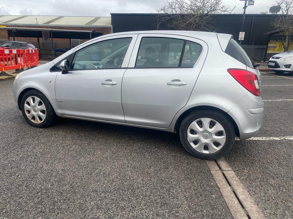 Vauxhall Corsa 1.4I 16V Club Hatchback YB08FDE Silver #6
